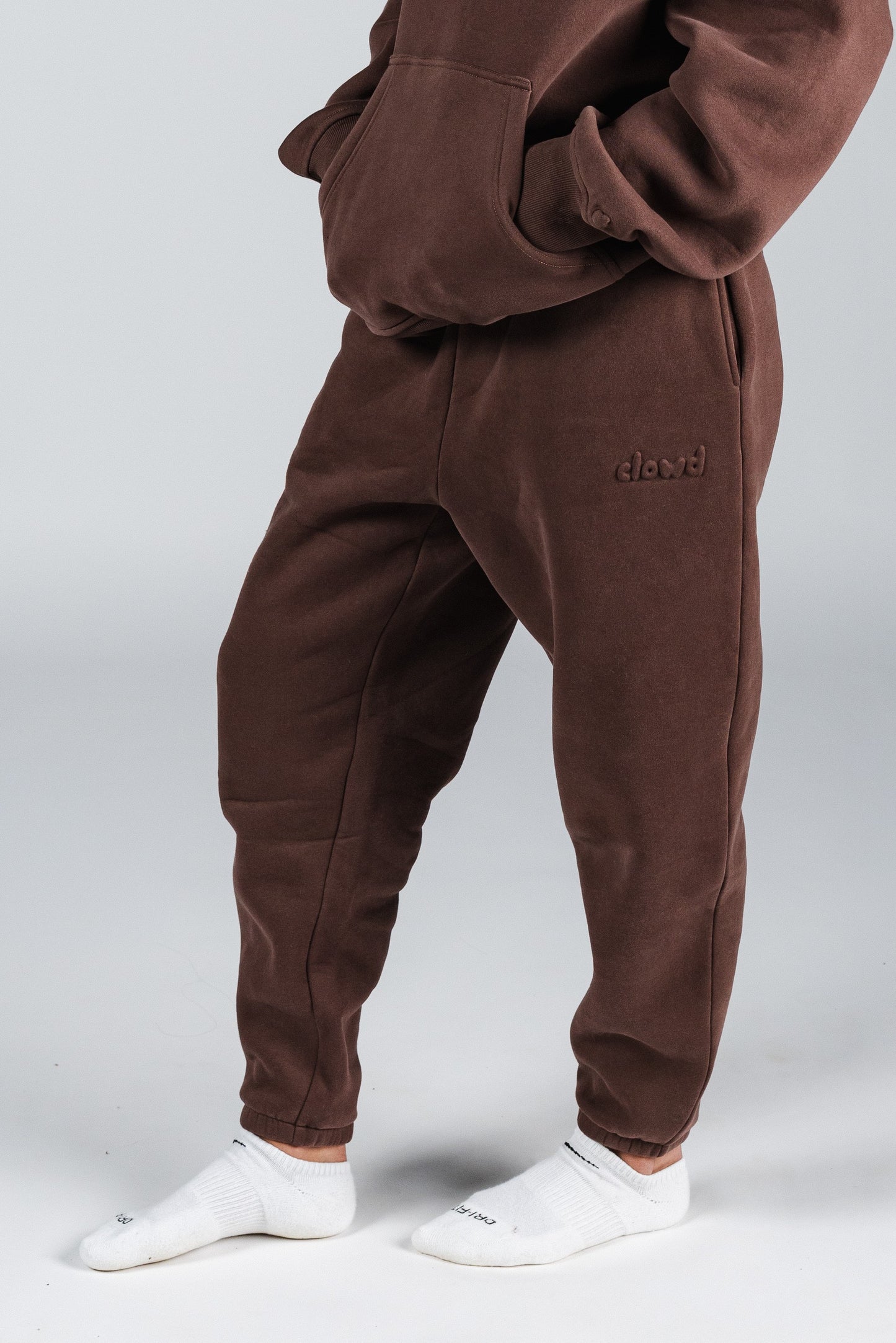size: Mariah is 5'7 wearing size L | color: Mocha