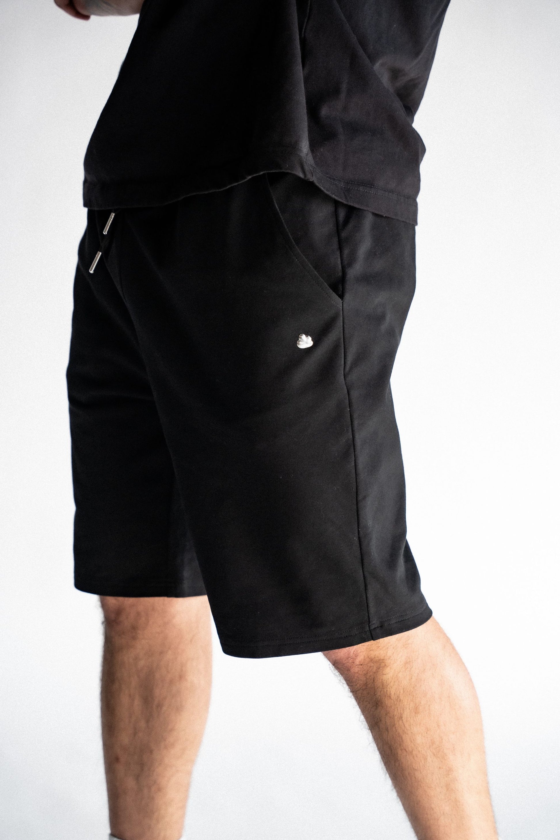 size: Model is 6'0 wearing size M | Color: Midnight