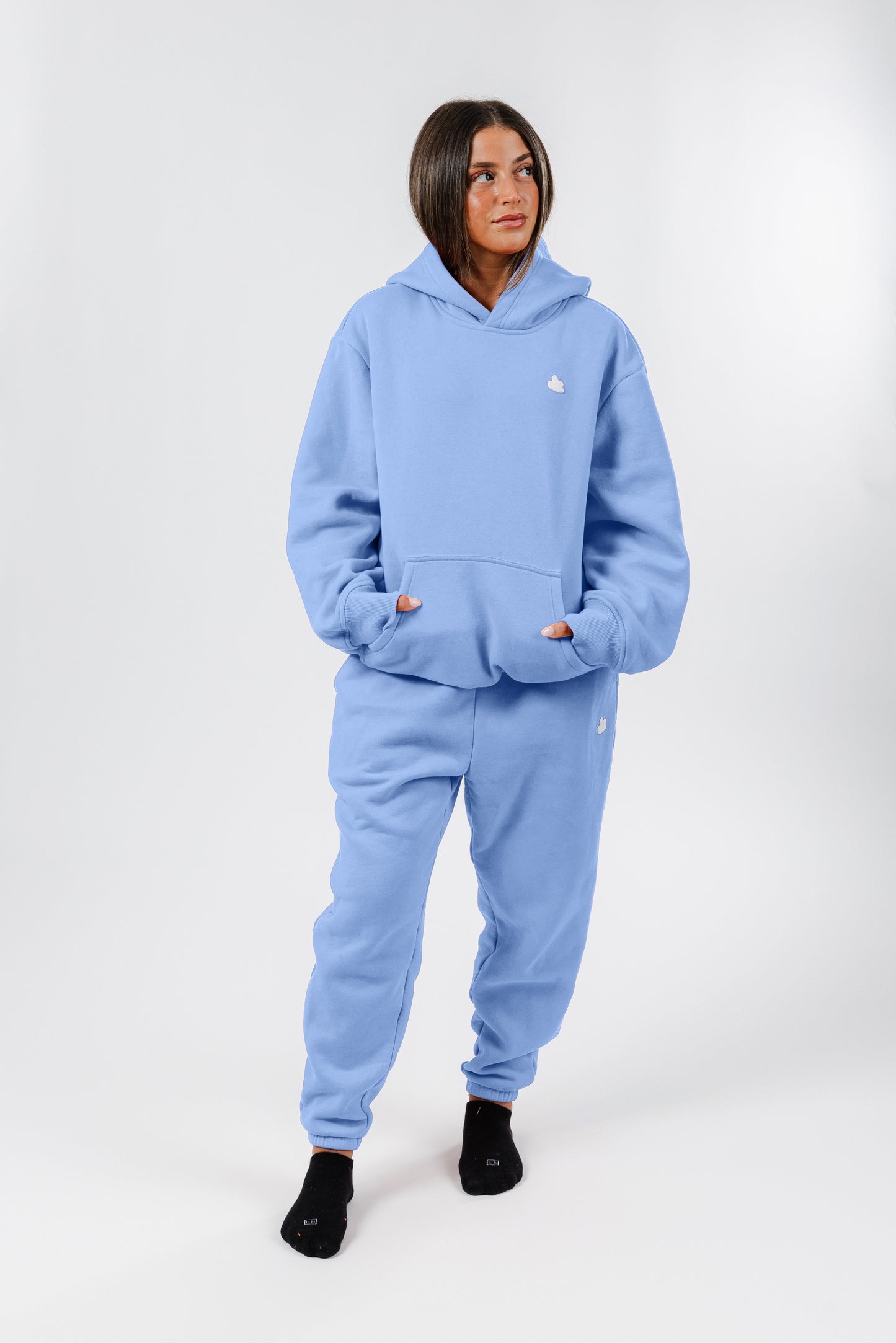 size: Gianna is 5'1 wearing size S | Color: Breeze